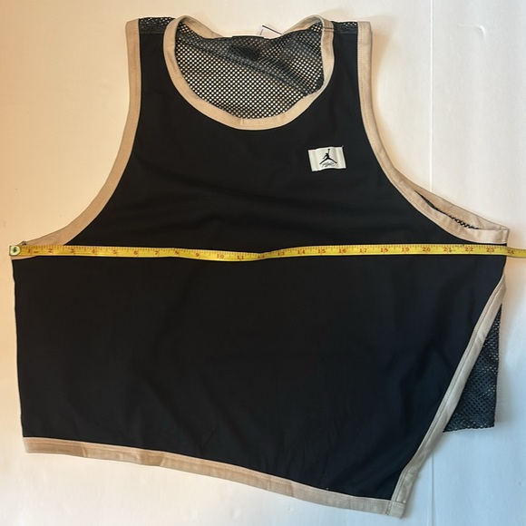 Nike Air Jordan Women Active Black jersey tank top Mesh back Size 1X DO5037-010 - Picture 8 of 8